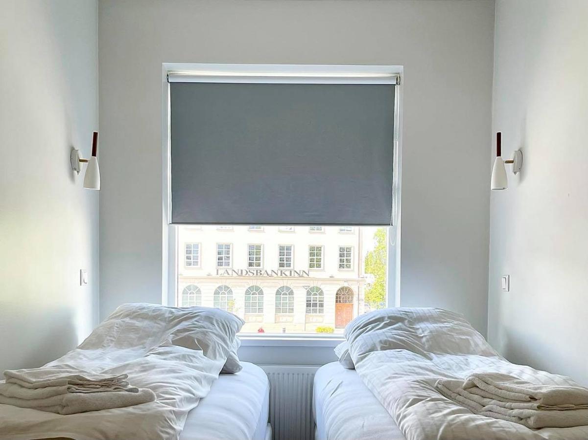 Day Dream Townhall Square Apartments Akureyri Exterior foto