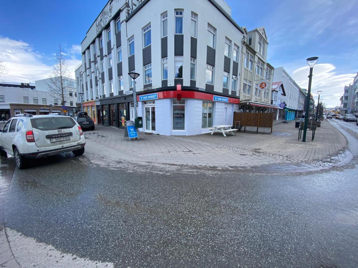 Day Dream Townhall Square Apartments Akureyri Exterior foto